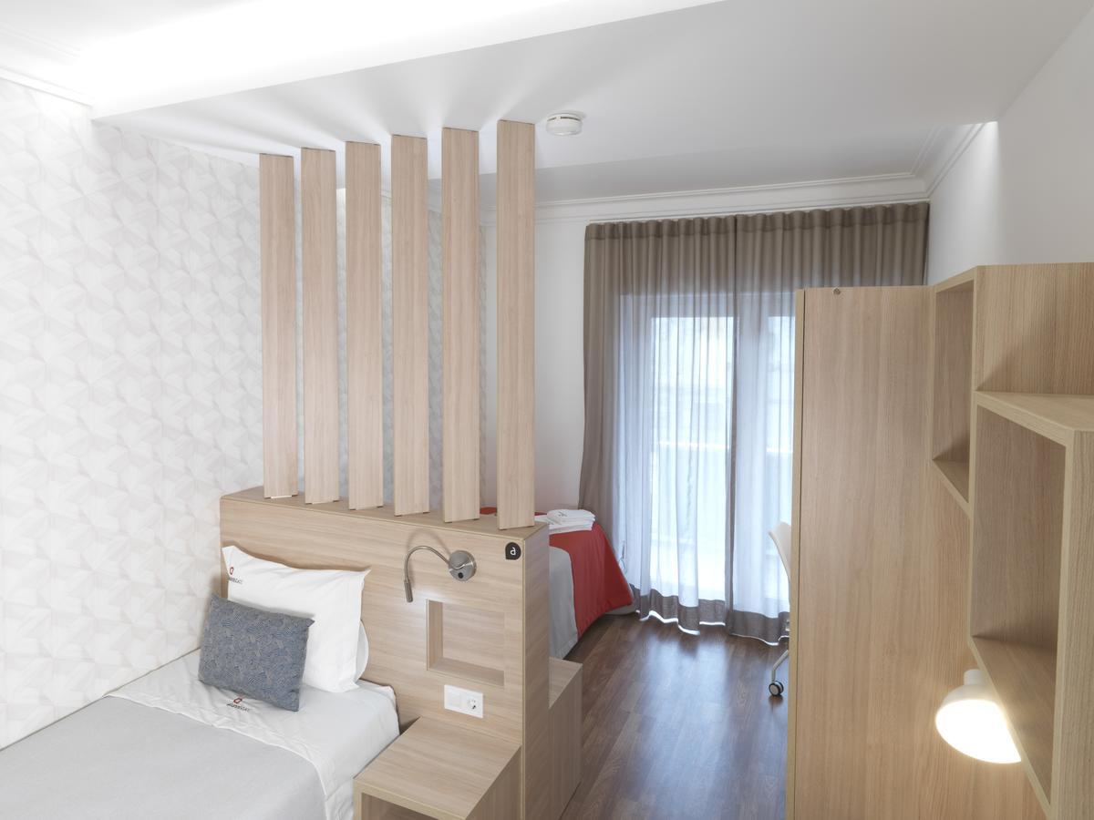 Alunni Stacc Guesthouse Lisbon Luaran gambar