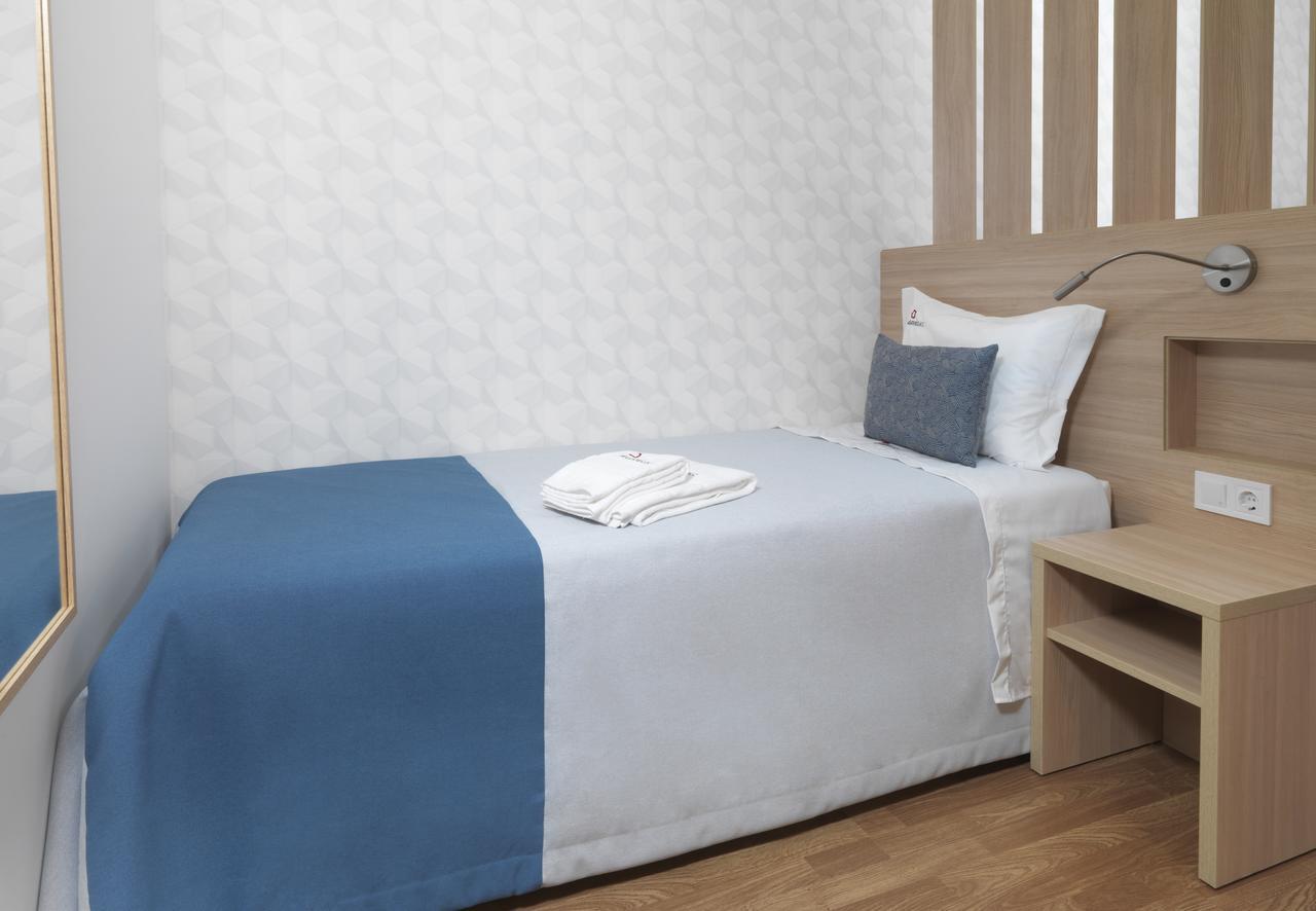 Alunni Stacc Guesthouse Lisbon Luaran gambar